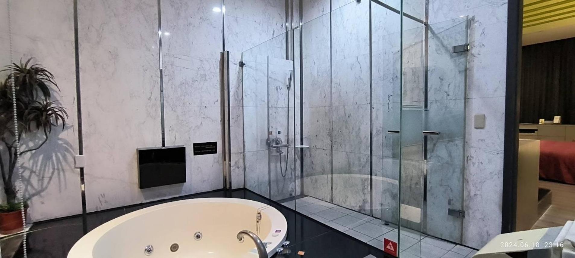 Shantis Motel Chiayi City Dış mekan fotoğraf